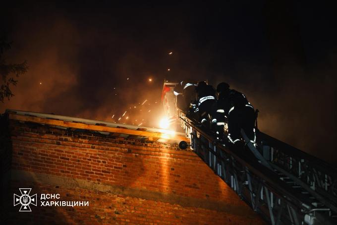 На Харківщині російські дрони атакували Докучаєвське та Руську Лозову